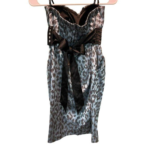 NWT Snap Blue & Black Leopard Print Strapless Juniors Womens Dress With Pockets! - Picture 3 of 11
